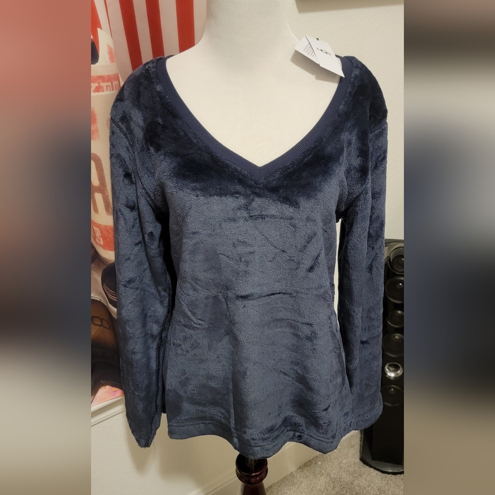 UGG Daisey Sweatshirt Sz Med.